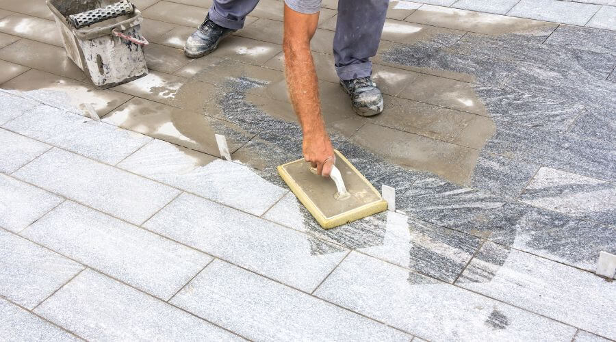 Expert Emergency Roof Repairs services in Russell, AR